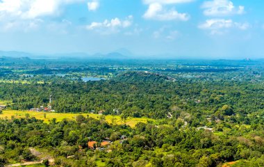 Sigirya, Sri Lanka kaya kalesinin tepesinden manzara