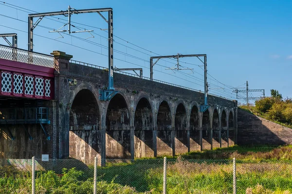 Uma Vista Parte Viaduto Quatorze Arcos Sobre Rio Nene Perto — Fotografia de Stock