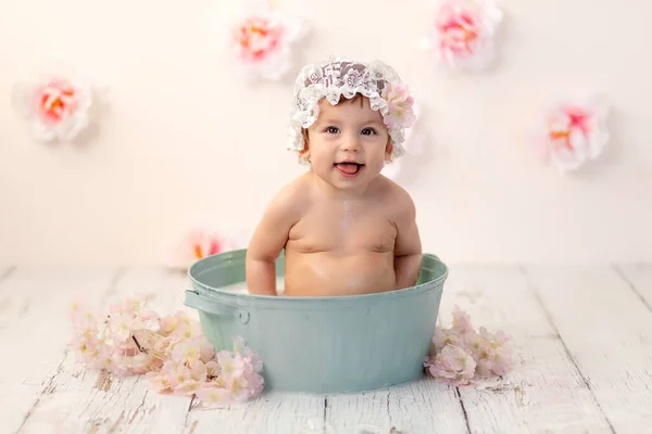 Cheerful Happy Girl One Year Bathes Bath Foam — Stock Photo, Image