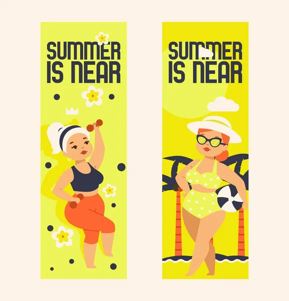 Sommer ist in der Nähe von Banner Vektor Illustration gesetzt. plus size girls in sportbekleidung mit hanteln und badeanzug mit brille, hut und ball. Karikatur pralle, kurvige, übergewichtige Frauen. — Stockvektor