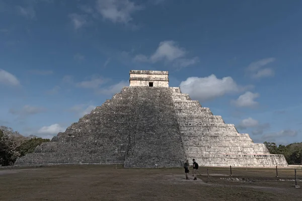 Chichen Itza México Março 2018 Templo Maia Kukulkan Castillo Pirâmide — Fotografia de Stock