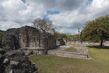 Antik Maya şehri Kohunlich 'in kalıntıları, Quintana Roo, Meksika
