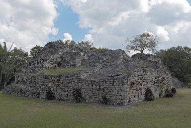 Antik Maya şehri Kohunlich 'in kalıntıları, Quintana Roo, Meksika
