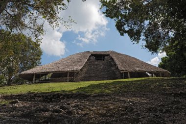 Antik Maya şehri Kohunlich 'in kalıntıları, Quintana Roo, Meksika
