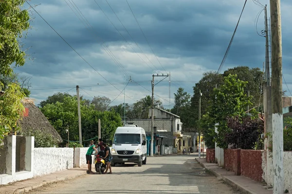 墨西哥圣埃琳娜 2018年3月14日 墨西哥尤卡坦半岛的圣埃琳娜小镇街道 — 图库照片