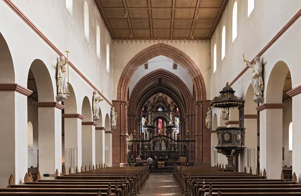 Seligenstadt Tyskland Juli 2018 Visa Genom Långhus Kyrka Marcellinus Och — Stockfoto