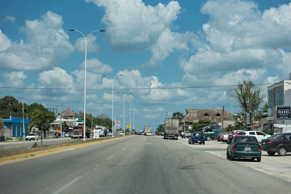 Bacalar México Março 2018 Carros Estrada Mexico 307 Bacalar Quintana — Fotografia de Stock