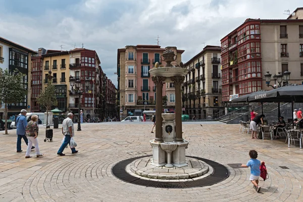 Bilbao Španělsko July 2018 Fontána Zásobník Vody Místě Miguel Unamuno — Stock fotografie