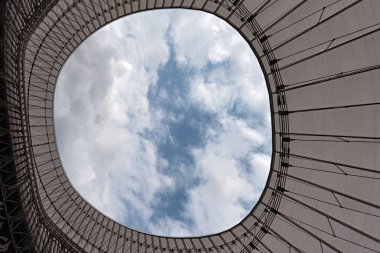 Bilbao, İspanya-Temmuz 26, 2018: San Mames, futbol stadyum, ev Athletic Club Bilbao, Bask Ülkesi, İspanya çatısı görünümünden..
