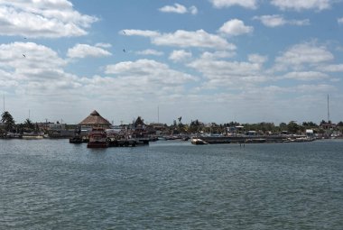 Chiquila, Meksika-Mart 25, 2018: liman chiquila, quintana roo, Meksika.