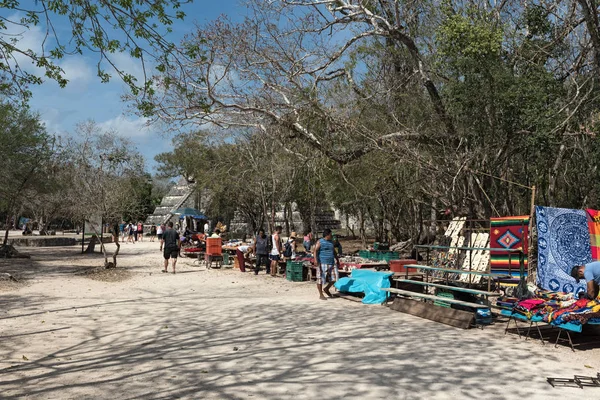 Chichen Itza Mexico March 2018 Сувенирный Стенд Археологическом Объекте Чичен — стоковое фото