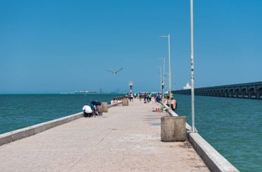Progreso, Meksika-Mart 17, 2018: balıkçı fishermans wharf progreso, muelle de pescadores, yucatan, Meksika üzerinde.
