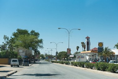 Gobabis, Namibya-Kasım 11, 2018: yılında Namibya Doğu'gobabis şehrin ana caddesi