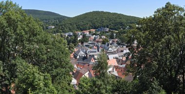Panorama görünümünden kale harabe Koenigstein eski kenti Koenigstein Taunus, Hesse, Almanya