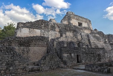 Becan, Campeche, Mexico 'nun antik Maya şehrinin kalıntıları.