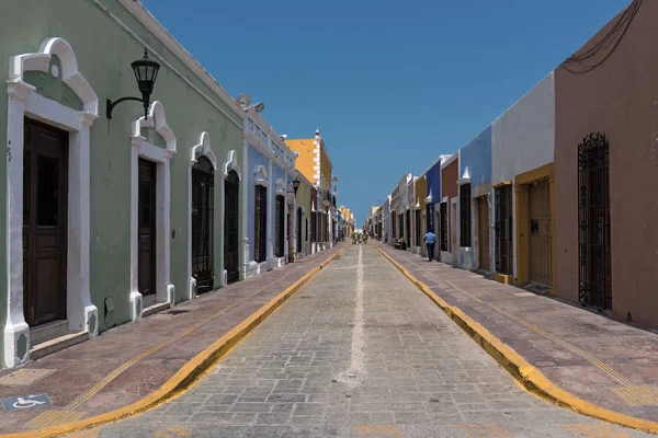 Campeche México Março 2018 Olhando Para Uma Rua Colonial Centro — Fotografia de Stock
