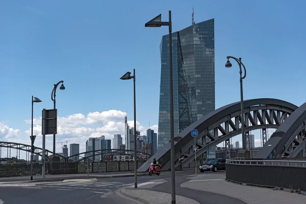 Frankfurt Main Alemanha Junho 2018 Ponte Honsell Com Novo Edifício — Fotografia de Stock