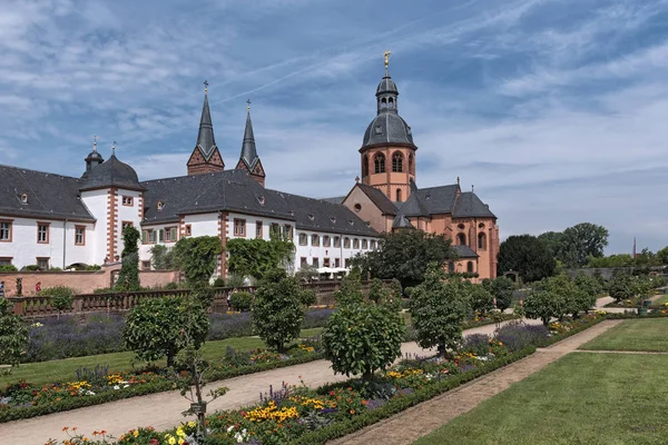 ゼーリゲンシュタット ドイツ 2018 ゼーリゲンシュタット修道院 年代記 とピーターのバシリカ と庭園 — ストック写真