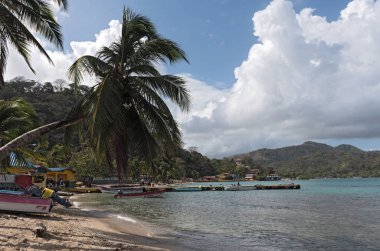 Puerto Lindo, Panama-Mart 06, 2019: puerto lindo Panama Karayipler sahilde tekneler
