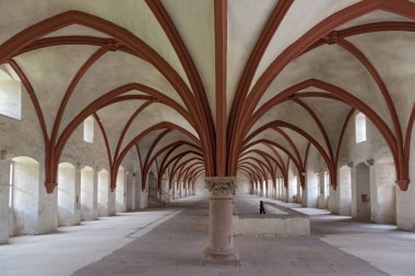 Eltville Almanya yakınlarındaki Eberbach Manastırı'nda Yurt