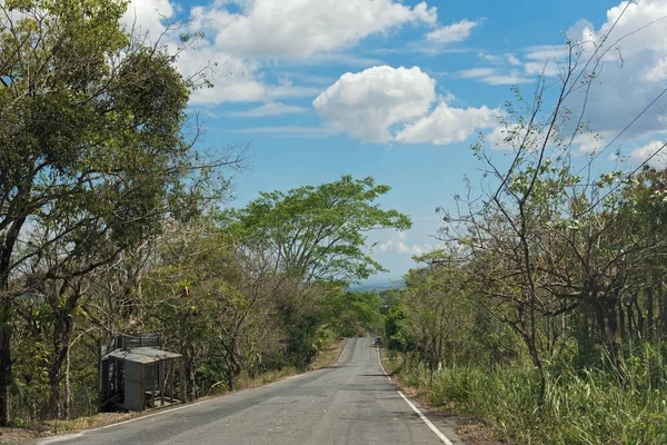 Malá ulice v pohoří Talamanca, Panama — Stock fotografie