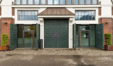 HAMBURG, GERMANY-10 Temmuz 2020: Çağdaş sanat ve fotoğrafçılık müzesi Deichtorhallen 'in binası