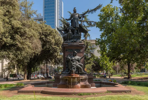 Santiago Children February 2020 Bronze Statue Fountain Benjamin Vicuna Mackenna — 图库照片