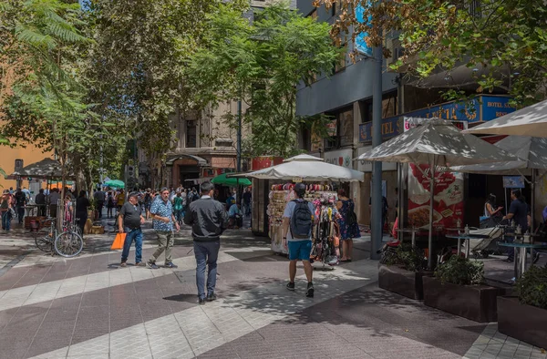 Santiago Chile Februar 2020 Unbekannte Auf Einer Fußgängerzone Santa Cruz — Stockfoto