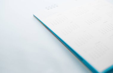 Beyaz beyaz tone.in kavramı planlama takvimde.