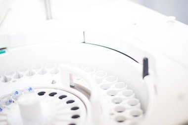 Bulanık beyaz sesi Kimya otomatikleştirmek. Tıp kavramı.