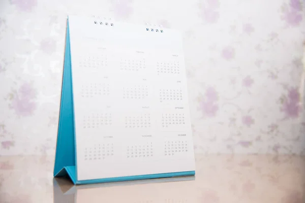 Rozmazané Calandar Modrém Pozadí Novoroční Concept Calendar 2019 — Stock fotografie
