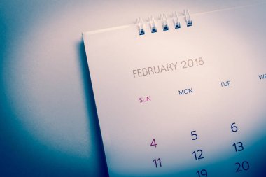 Bulanık takvimde 2018 doku.