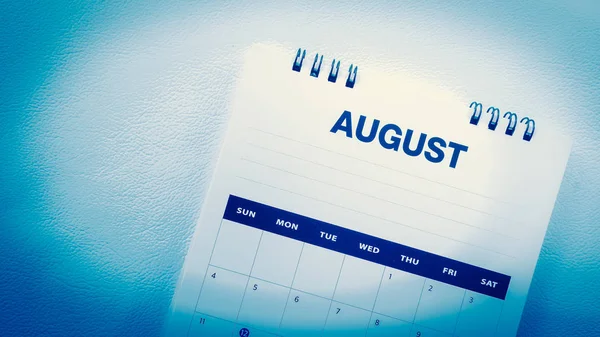 Suddig kalender på blå ton. — Stockfoto