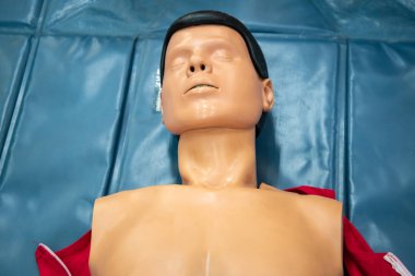 Model hastanede ilk trianing.