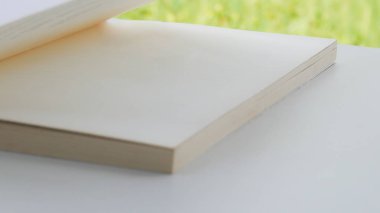 Concetp okuma kitabını kapat.