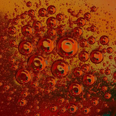 Sıcak kırmızı tonlarda köpüklerin oluşturduğu çirkin bir baloncuk.