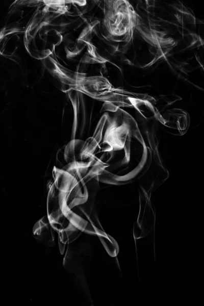 Branco Fumaça Soprada Fundo Escuro — Fotografia de Stock