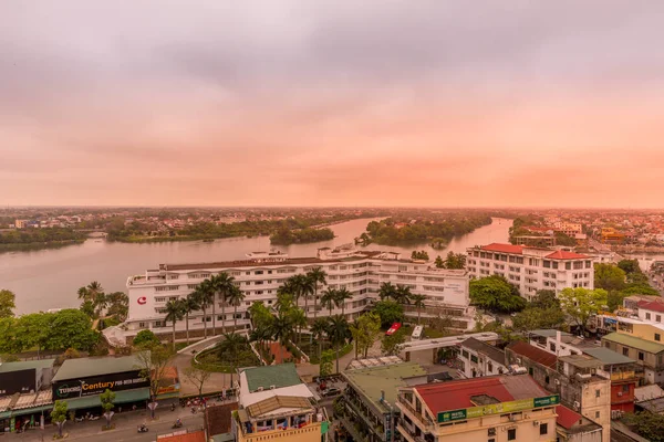 Hue Vietnam Marzo 2019 Tonalità Con Fiume Profumo Tramonto — Foto Stock