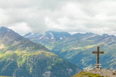 Grossglockner Ulusal Parkı 'ndan güzel manzara, Hohe Tauern, Avusturya.