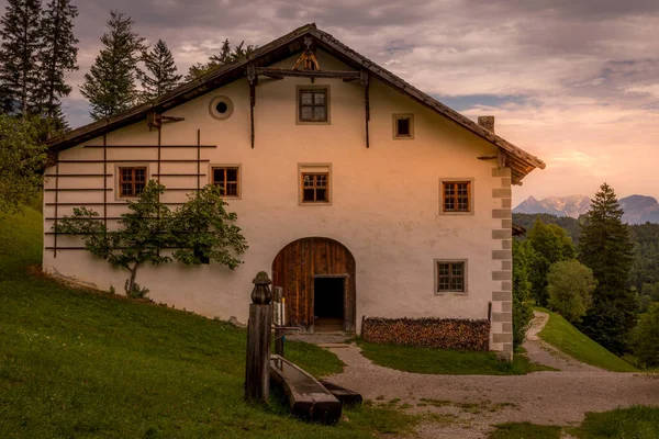 Autentyczne Gospodarstwo Pięknym Świetle Kramsach Austria — Zdjęcie stockowe