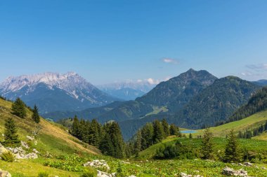 Fieberbrunn, Tyrol, Avusturya 'daki Wilder Kaiser' in muhteşem alp manzarası.