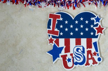 4 Temmuz Bağımsızlık Günü 'nü kutlamak, Başkan' ın Anma Günü, İşçi ve Gaziler Günü, Büyük Amerika. ABD bayrağının renginde ABD tabelasına bayılıyorum..