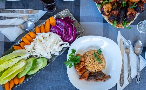 Mesa Comida Árabe Para Ramadán Iftar — Foto de Stock