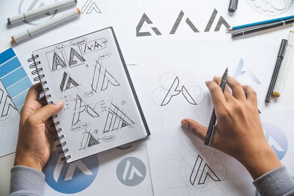 Grafik Designer Zeichnung Skizze Design Kreative Ideen Entwurf Logo Produktmarke — Stockfoto