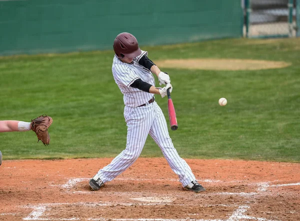 Basebollspelare Aktion Basebollmatch — Stockfoto