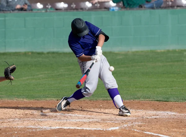 Jugador Béisbol Acción Durante Partido Béisbol —  Fotos de Stock