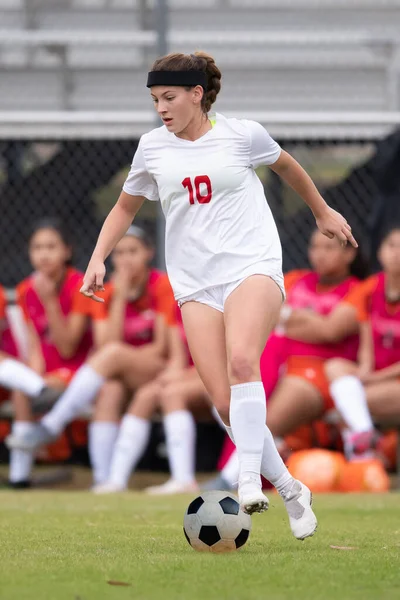 Young Attractive Athletic Girl Playing Soccer Game — Stock Photo, Image