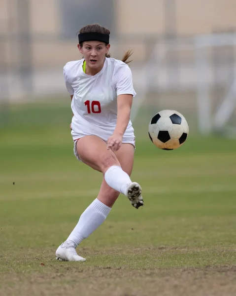 Young Attractive Athletic Girl Playing Soccer Game — Stock Photo, Image