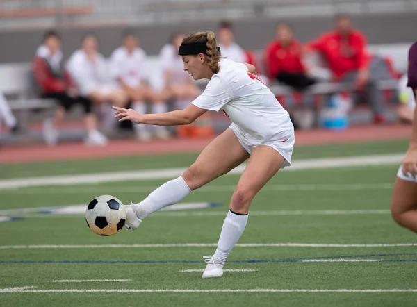 Young Attractive Athletic Girl Playing Soccer Game — Stock Photo, Image