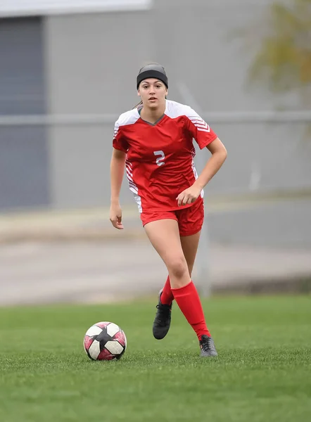 Joven Chica Atlética Atractiva Jugando Fútbol Juego — Foto de Stock